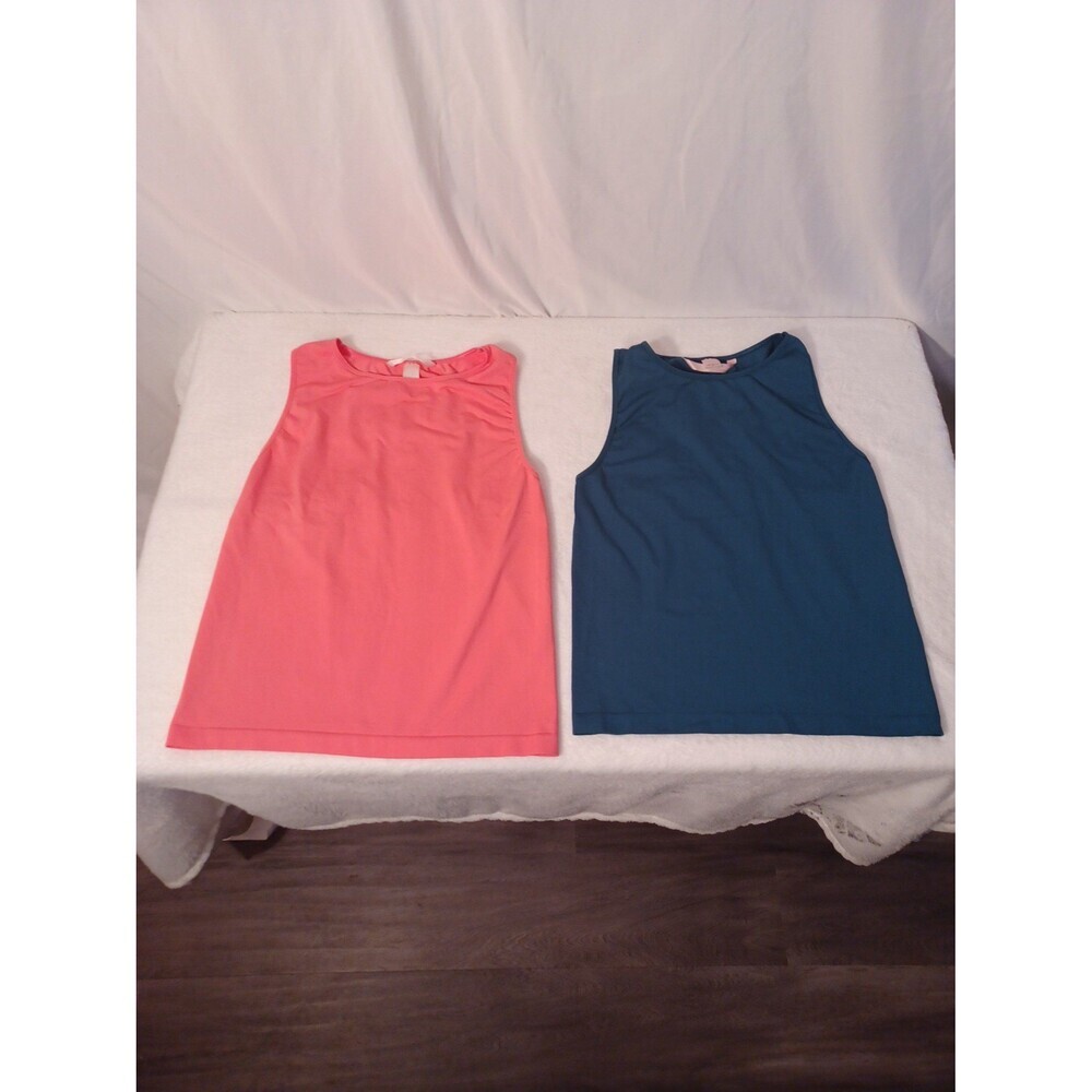 VICTORIA SECRET‎ TWO TANK TOPS